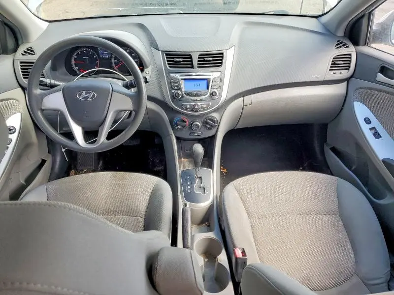 2013 HYUNDAI ACCENT GLS  