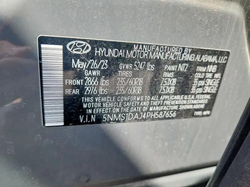 2023 HYUNDAI SANTA FE SE  
