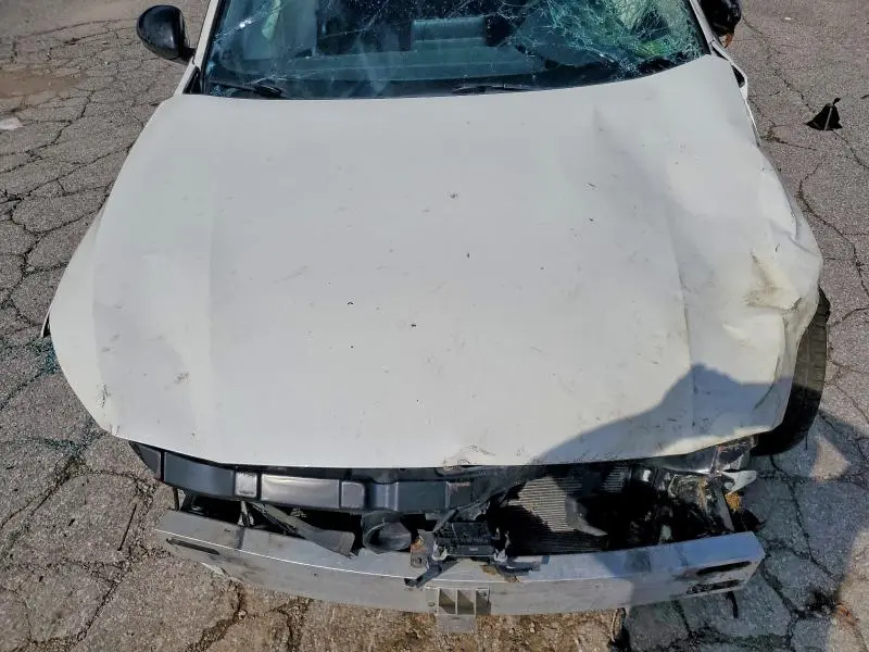 2019 NISSAN ALTIMA SR  