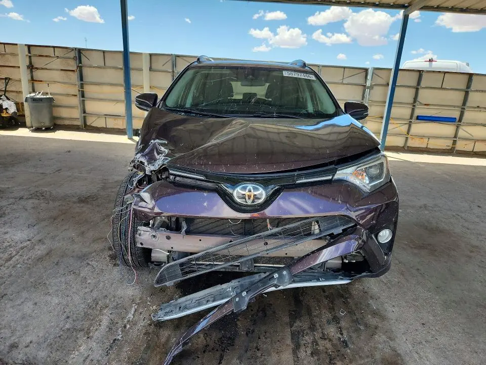 2018 TOYOTA RAV4 XLE  