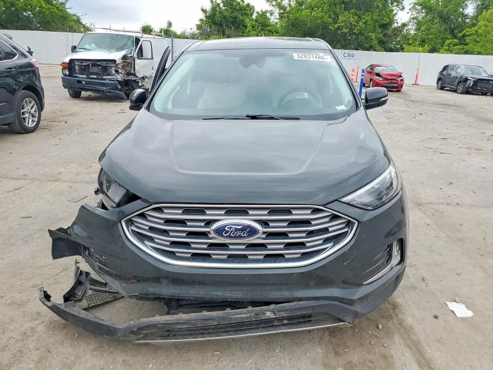 2022 FORD EDGE TITANIUM  
