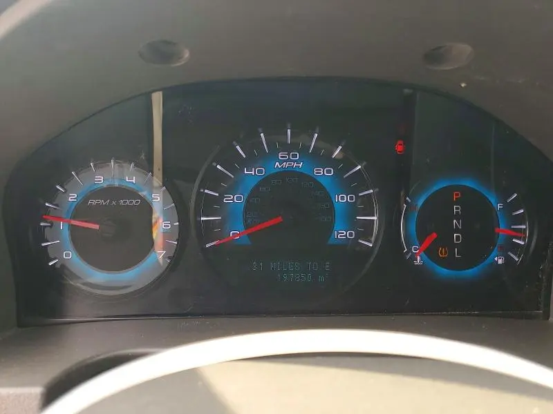 2011 FORD FUSION SE  
