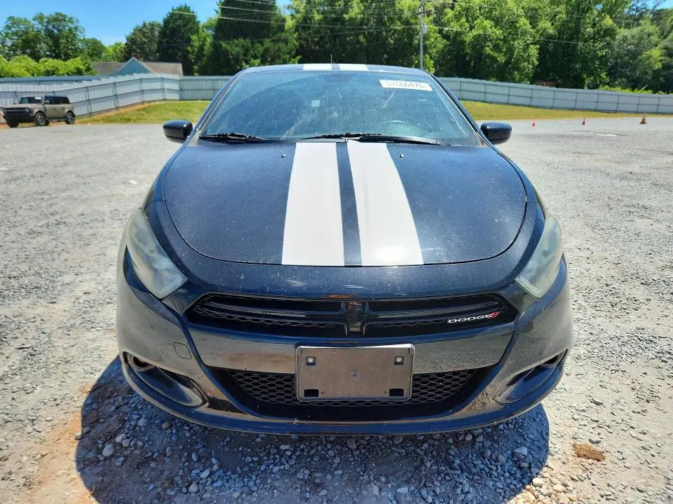 2015 DODGE DART SXT  