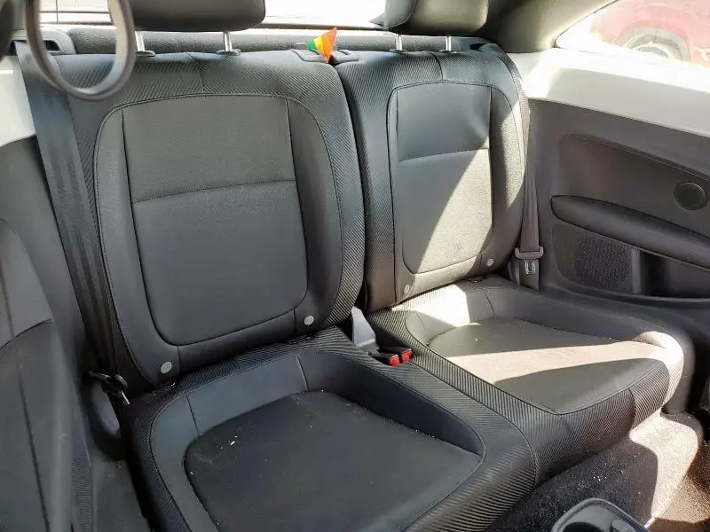 2012 VOLKSWAGEN BEETLE   