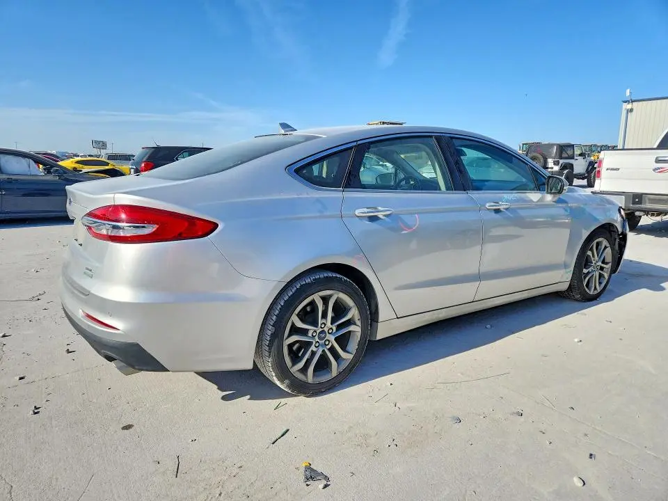 2019 FORD FUSION SEL  