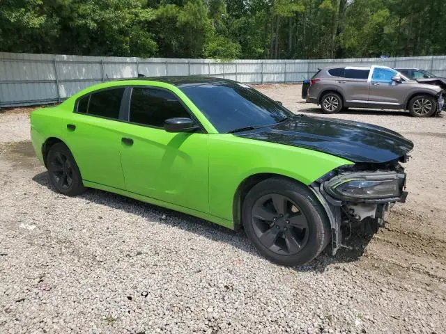 2015 DODGE CHARGER SXT  