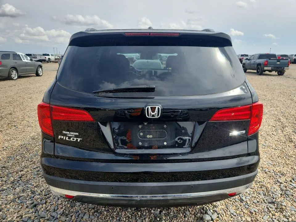 2016 HONDA PILOT TOURING  