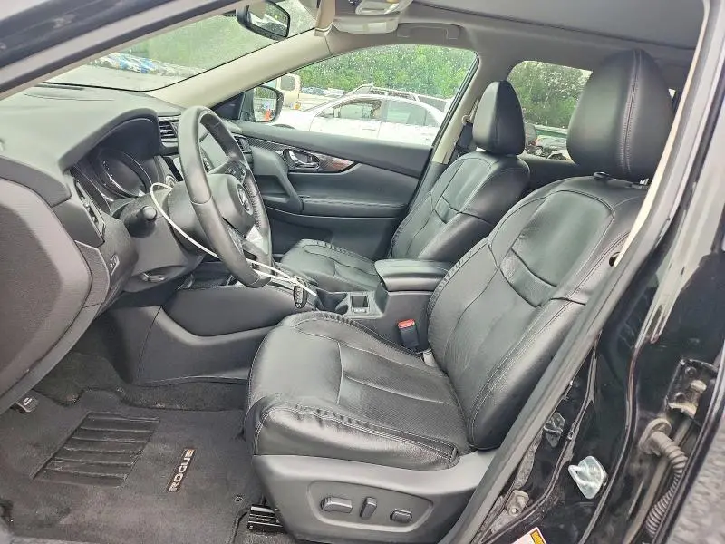 2017 NISSAN ROGUE S/SL  