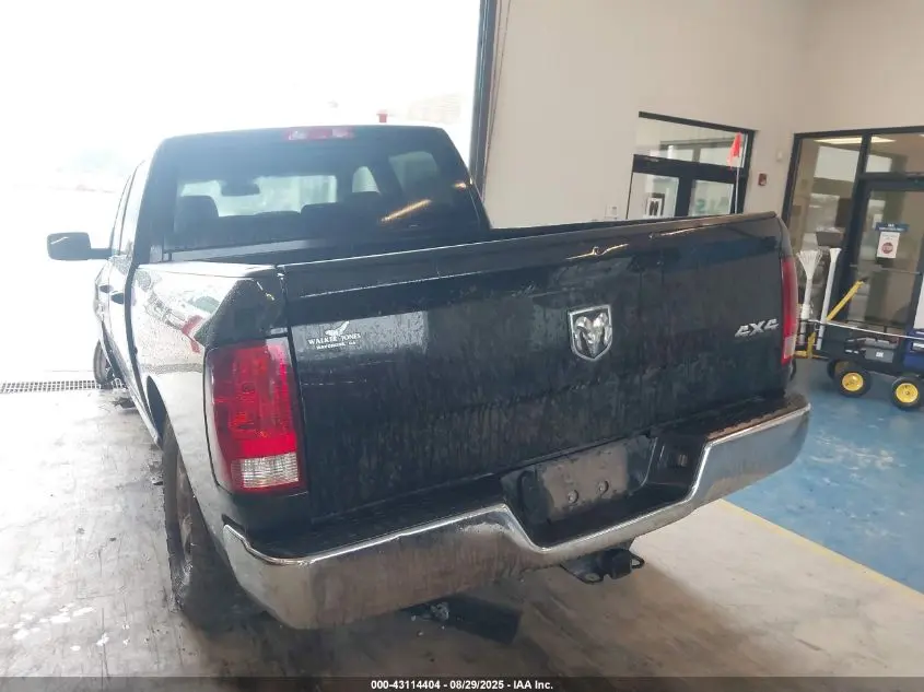 2020 RAM 1500 CLASSIC TRADESMAN  4X4 5'7 BOX