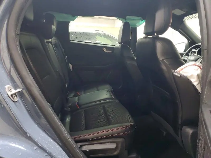 2024 FORD ESCAPE ST LINE  