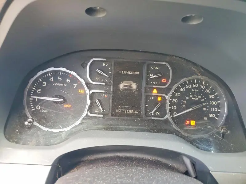 2018 TOYOTA TUNDRA CREWMAX SR5  