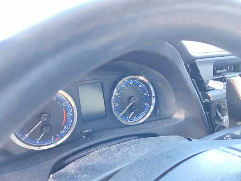 2019 TOYOTA COROLLA L  