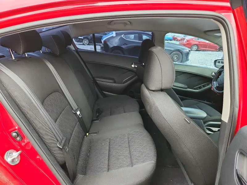 2016 KIA FORTE LX  