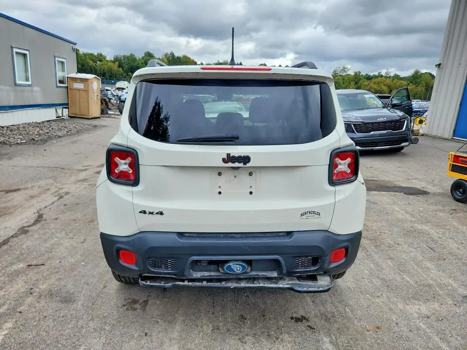 2017 JEEP RENEGADE LATITUDE  