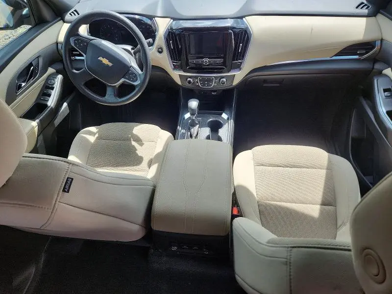 2022 CHEVROLET TRAVERSE LS  