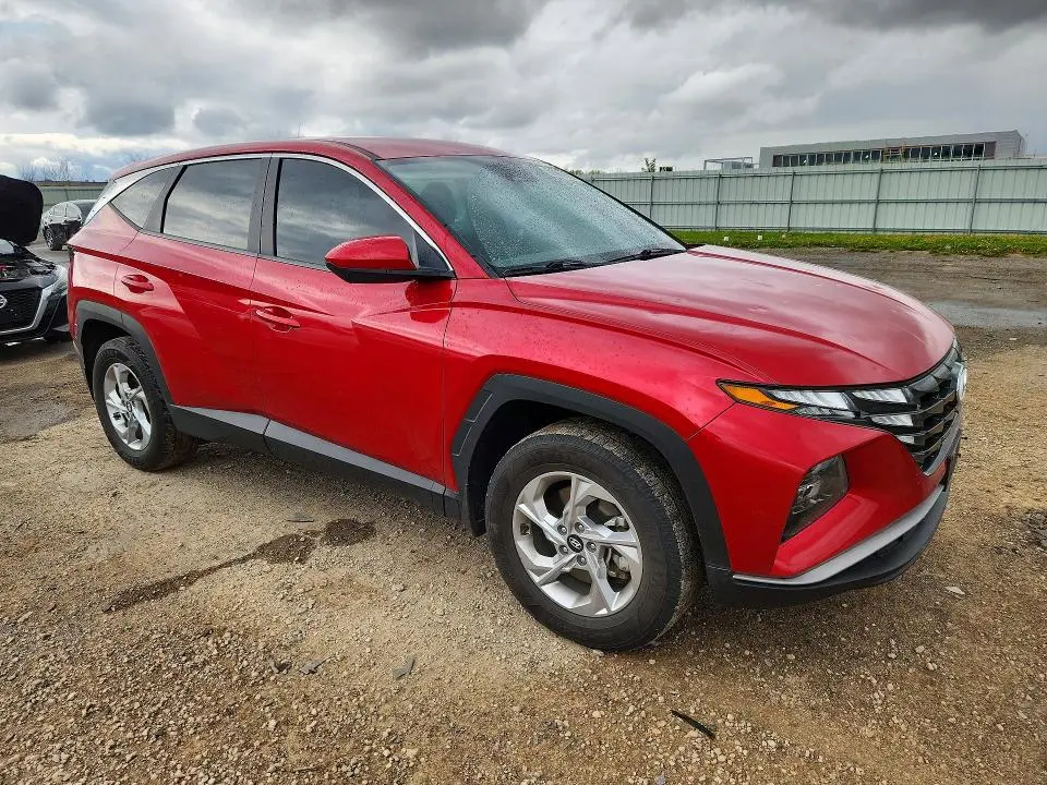 2022 HYUNDAI TUCSON SE  