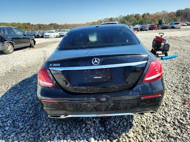 2019 MERCEDES-BENZ E 300  
