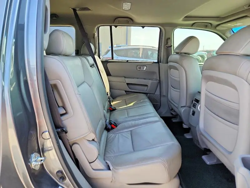 2010 HONDA PILOT TOURING  