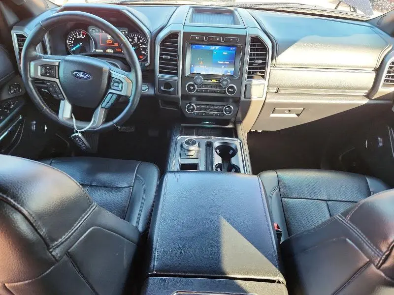 2021 FORD EXPEDITION XLT  