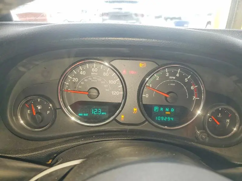 2013 JEEP WRANGLER SAHARA  