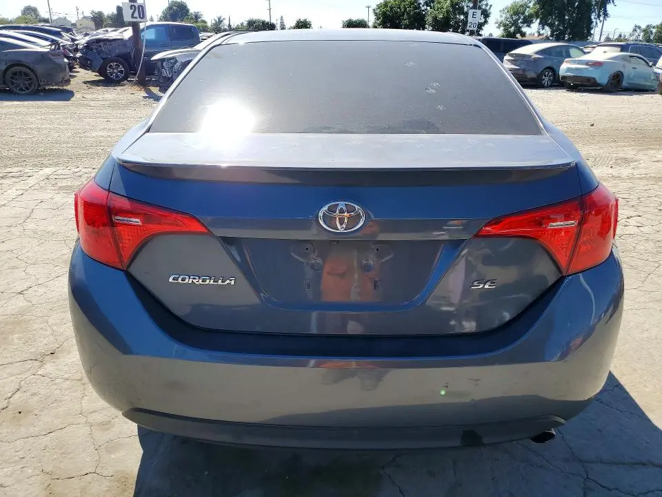 2017 TOYOTA COROLLA SE  