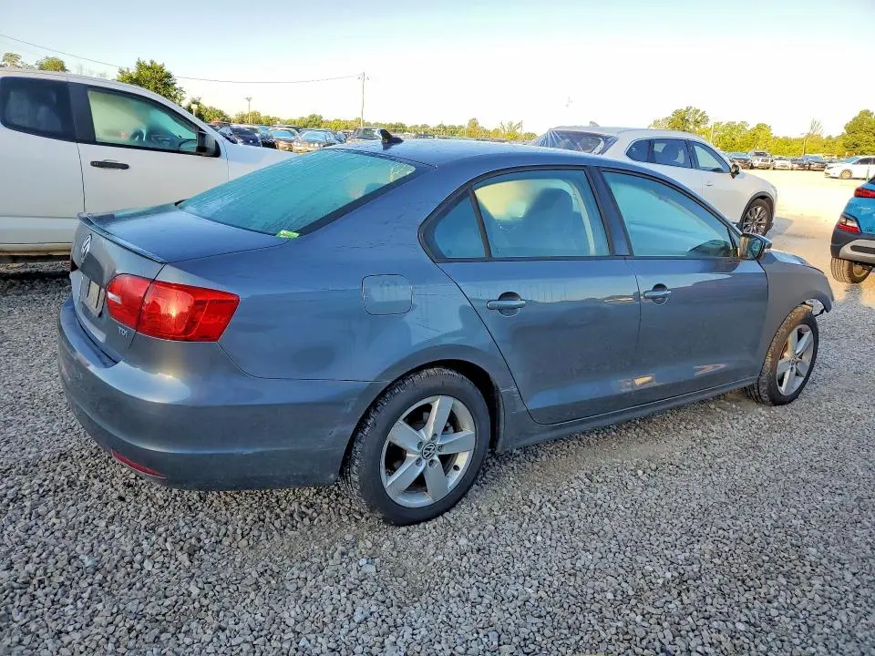 2012 VOLKSWAGEN JETTA TDI  
