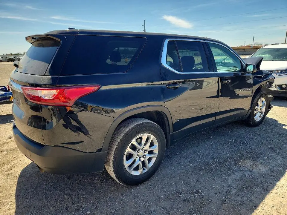 2021 CHEVROLET TRAVERSE LS  