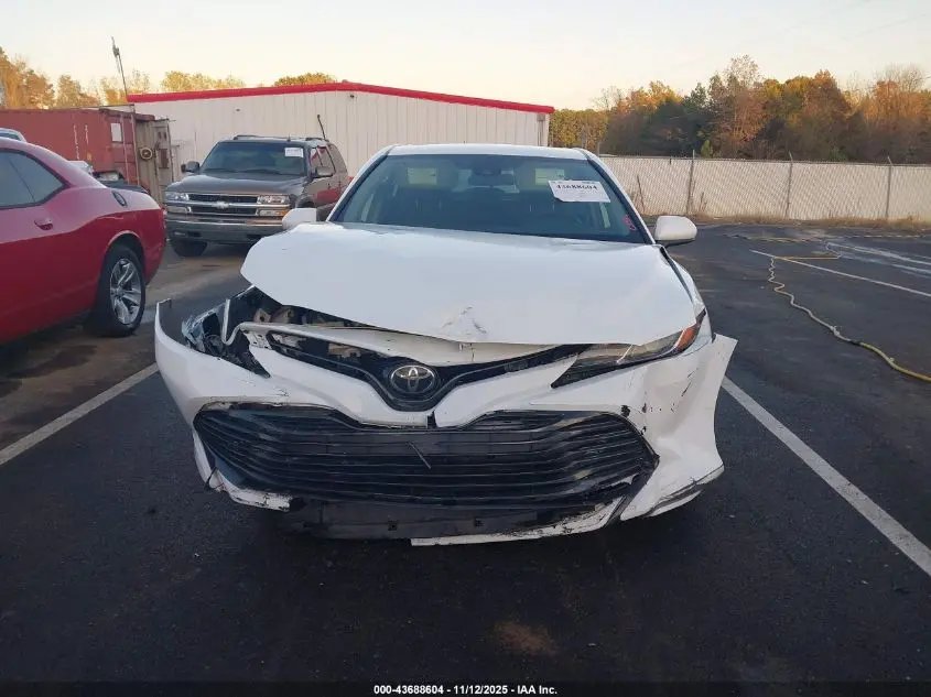 2020 TOYOTA CAMRY LE