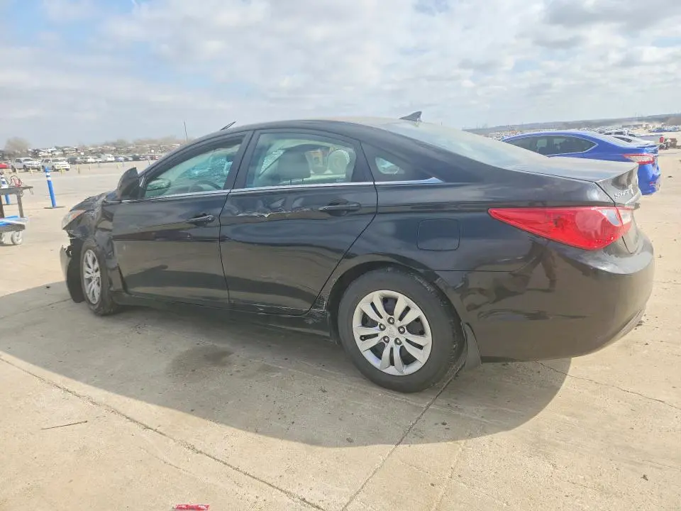 2012 HYUNDAI SONATA GLS  