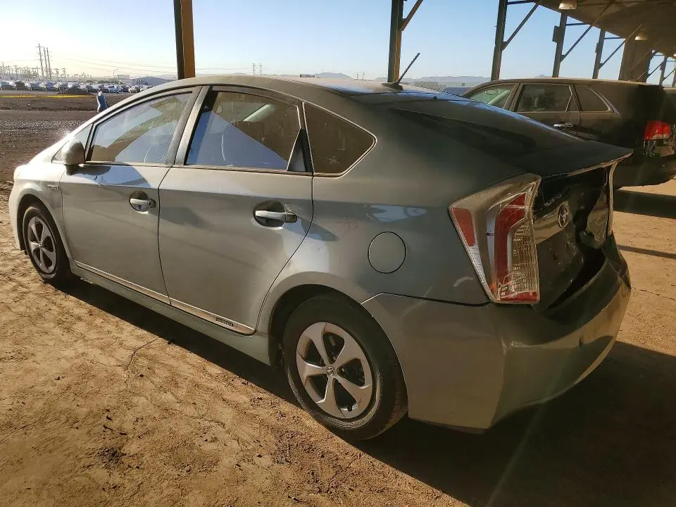 2012 TOYOTA PRIUS THREE  