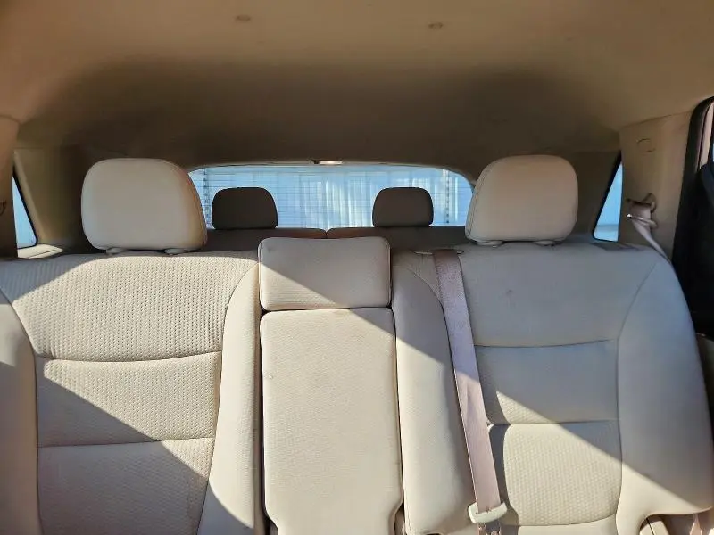 2012 KIA SORENTO LX  