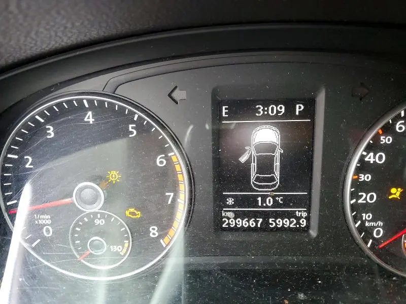 2014 VOLKSWAGEN PASSAT SE  