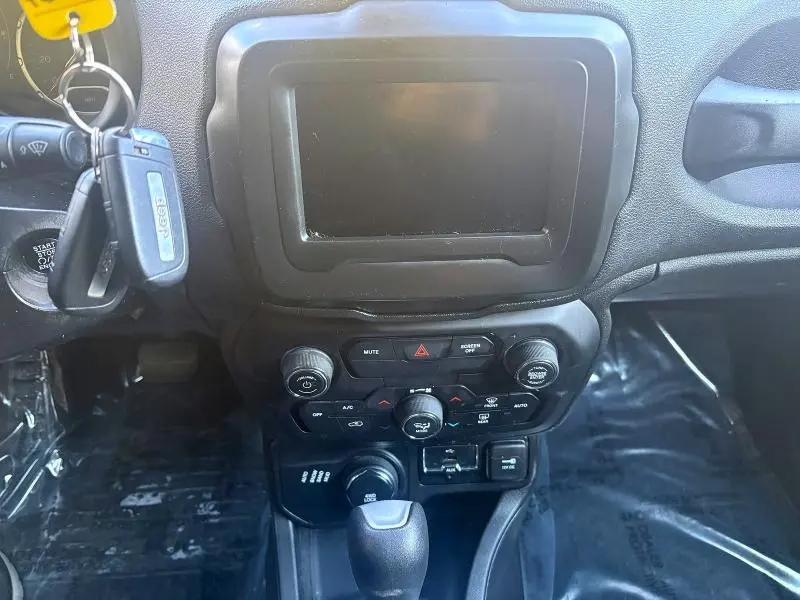 2018 JEEP RENEGADE LATITUDE  