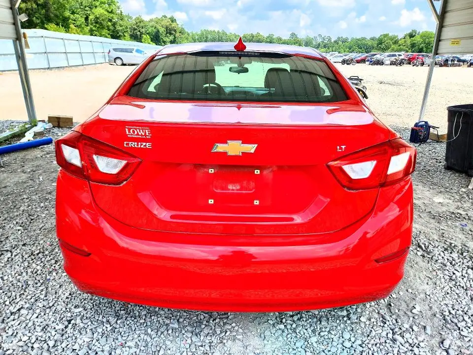2016 CHEVROLET CRUZE LT  