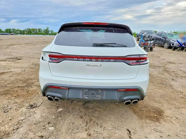 2022 PORSCHE MACAN S  