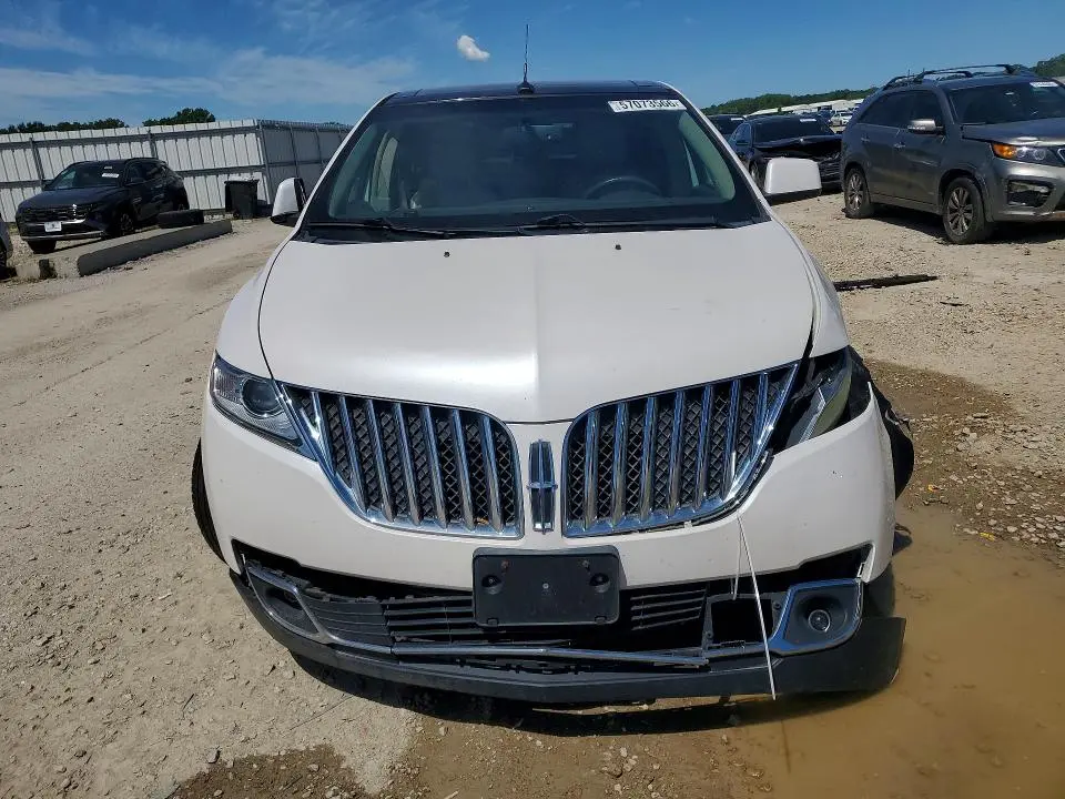2011 LINCOLN MKX   