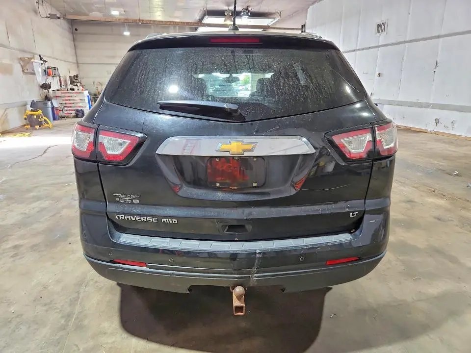 2017 CHEVROLET TRAVERSE LT  