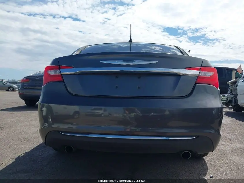2014 CHRYSLER 200 LIMITED