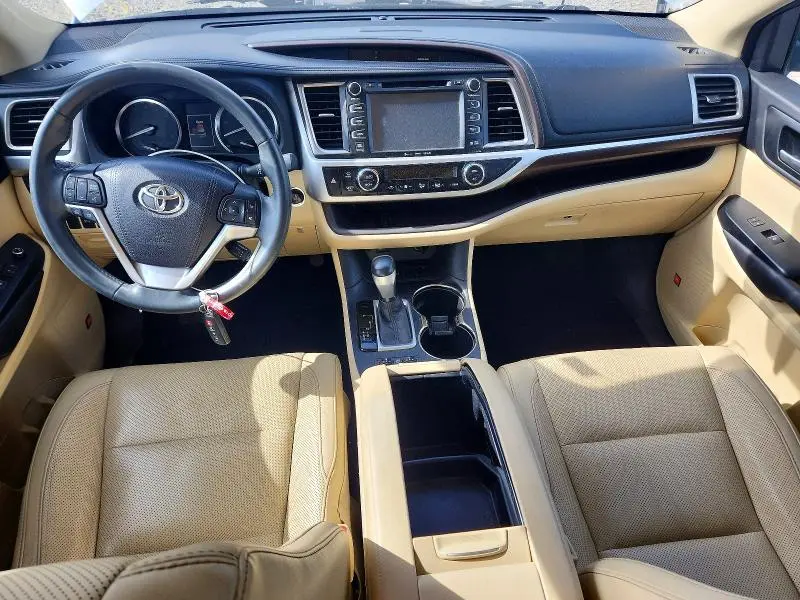 2016 TOYOTA HIGHLANDER LIMITED  