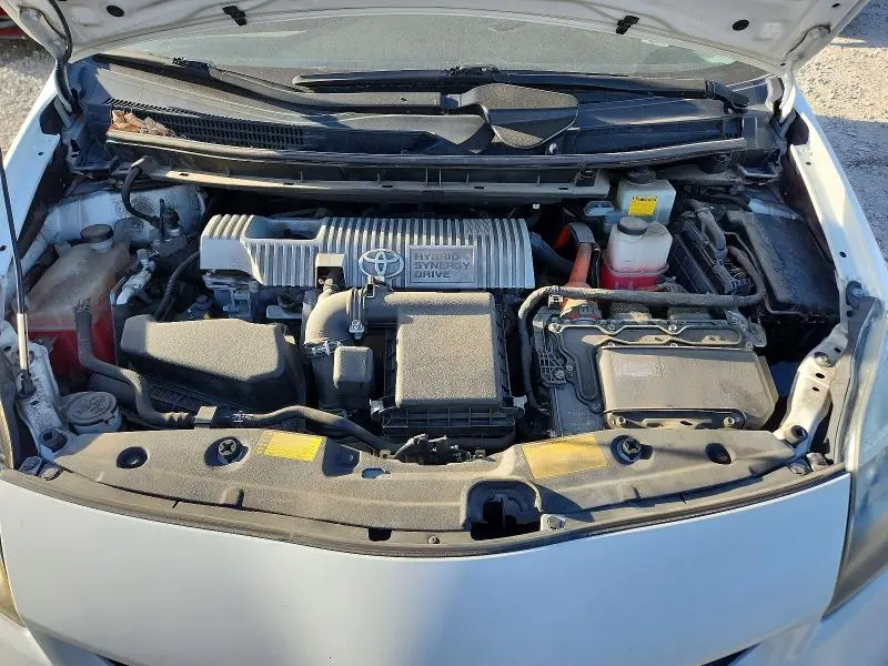 2013 TOYOTA PRIUS FIVE  