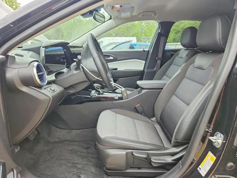 2025 CHEVROLET TRAX 1LT  