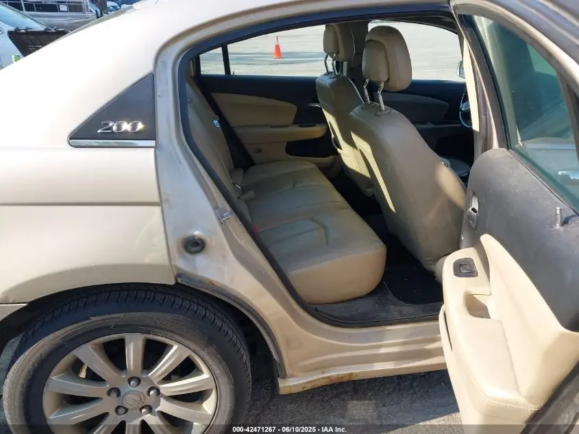 2013 CHRYSLER 200 LIMITED