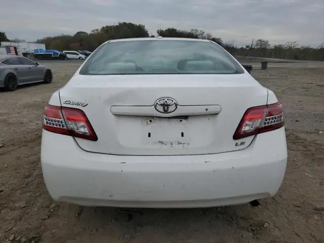 2011 TOYOTA CAMRY BASE  