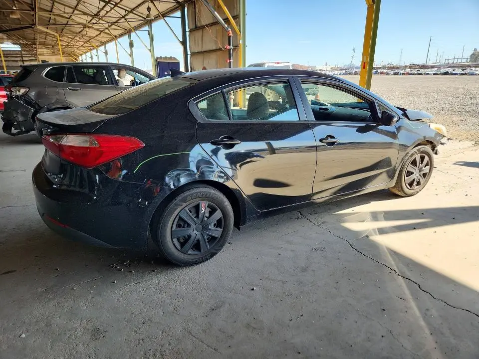 2015 KIA FORTE LX  