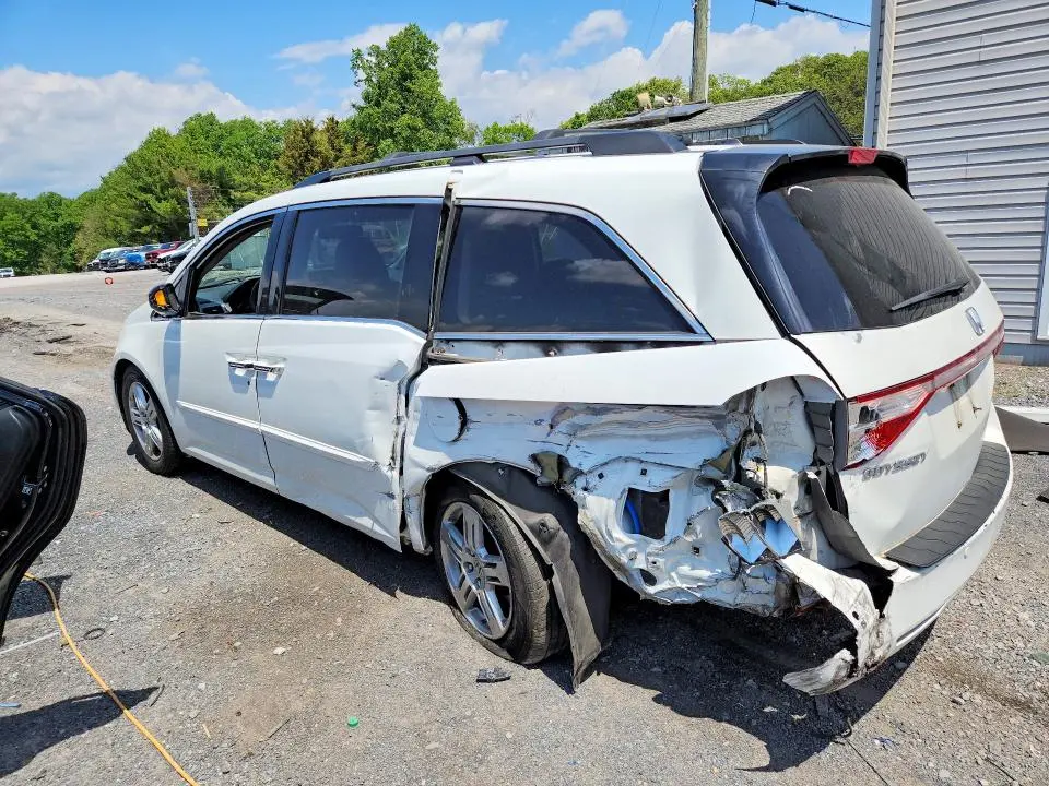 2011 HONDA ODYSSEY TOURING  