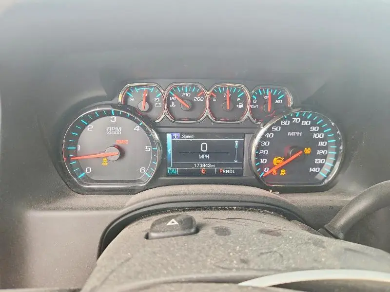2019 CHEVROLET SUBURBAN K1500 LS  