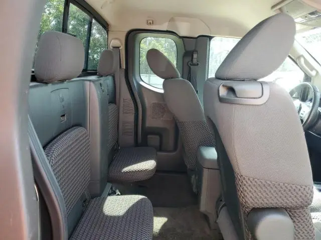 2012 NISSAN FRONTIER SV  