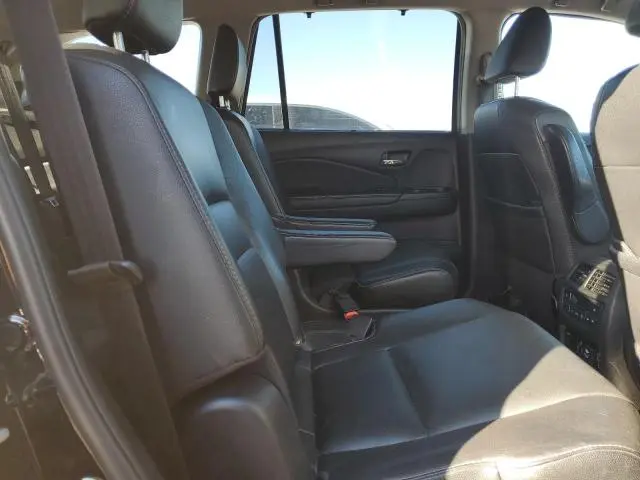 2019 HONDA PILOT TOURING  