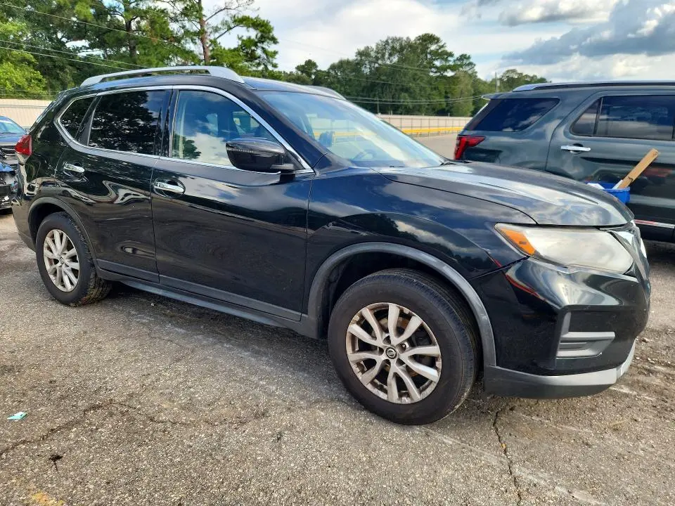 2020 NISSAN ROGUE SV  