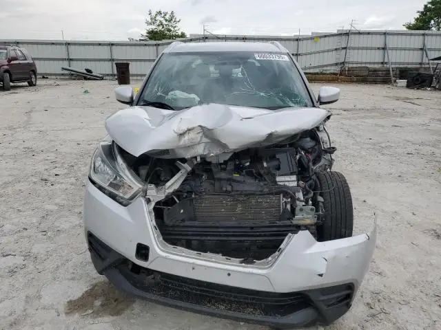 2019 NISSAN KICKS S